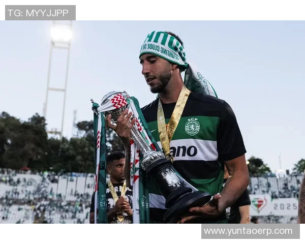 全球足球明星精彩瞬间视频集锦带你领略绿茵场上的传奇风采 全球足球明星精彩瞬间视频集锦带你领略绿茵场上的传奇风采